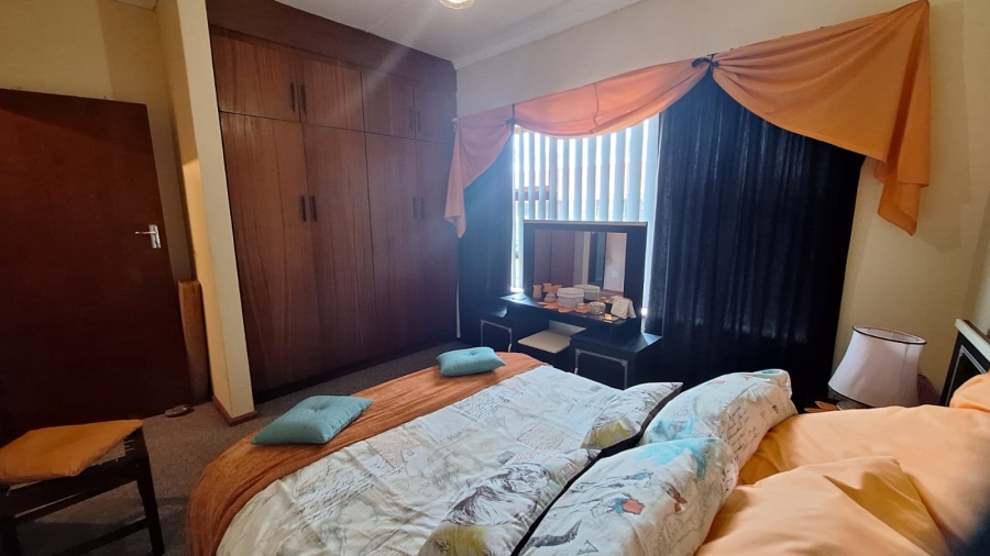 3 Bedroom Property for Sale in Stilbaai Wes Western Cape